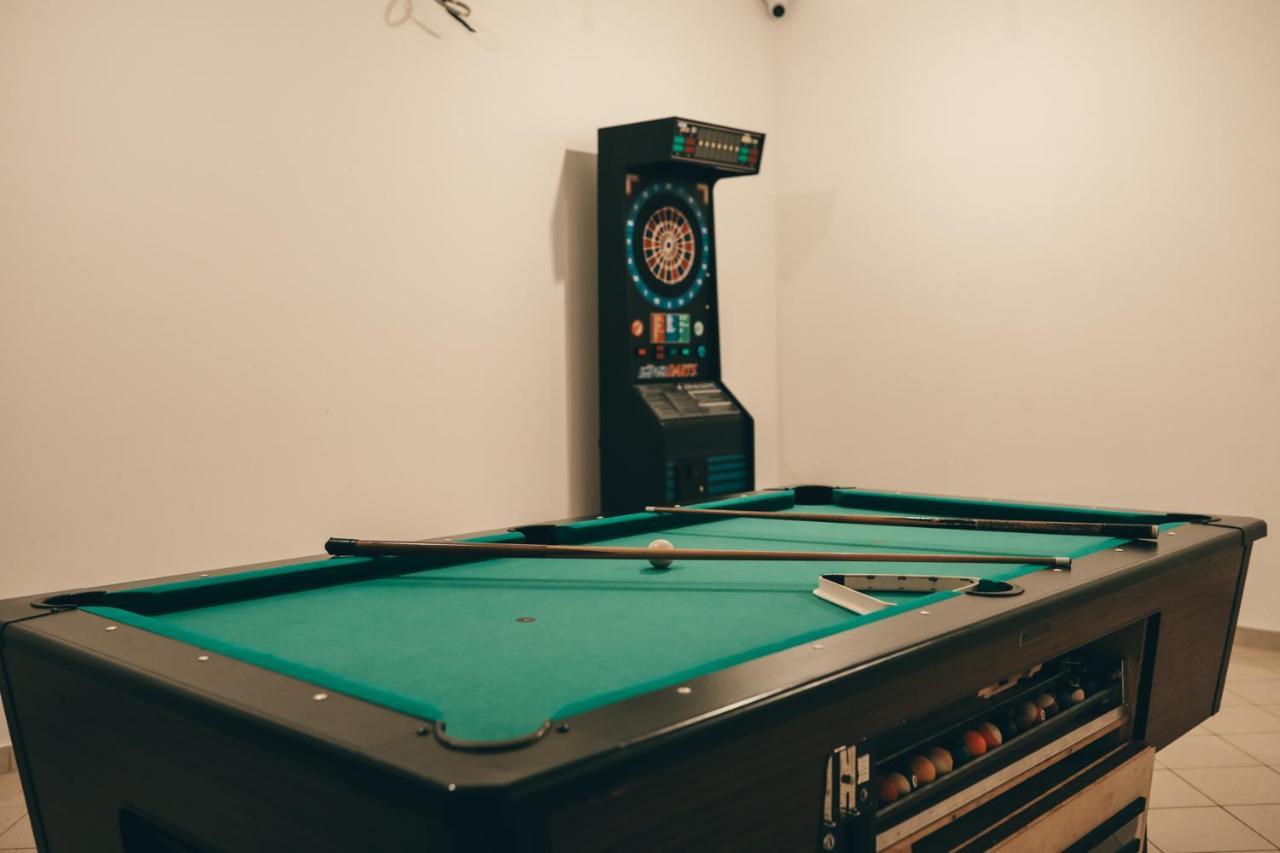 Apartment Pool
