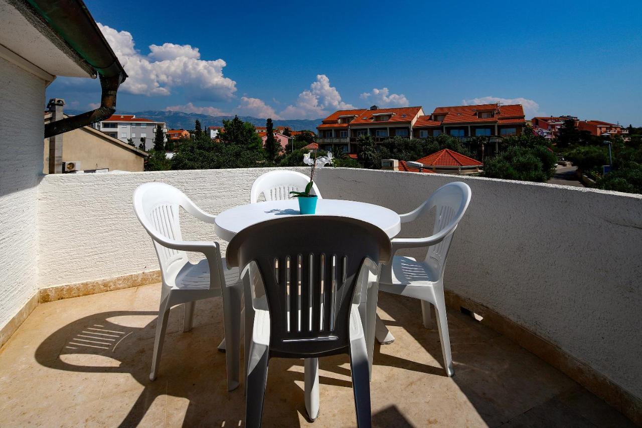 Appartement Pool Novalja